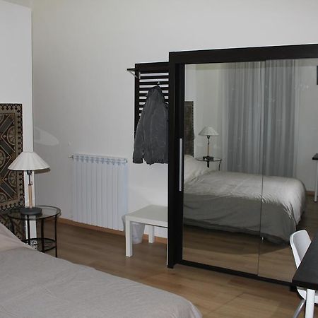 Giro B&B Κατάνια Δωμάτιο φωτογραφία